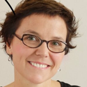 Constance Guisset, fransk formgivare och scenograf, upphovskvinna till modulsystemet Waves för LaCividina