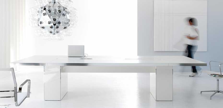 Skrivbord Design Wing av IVM Skrivbord Design Wing av IVM