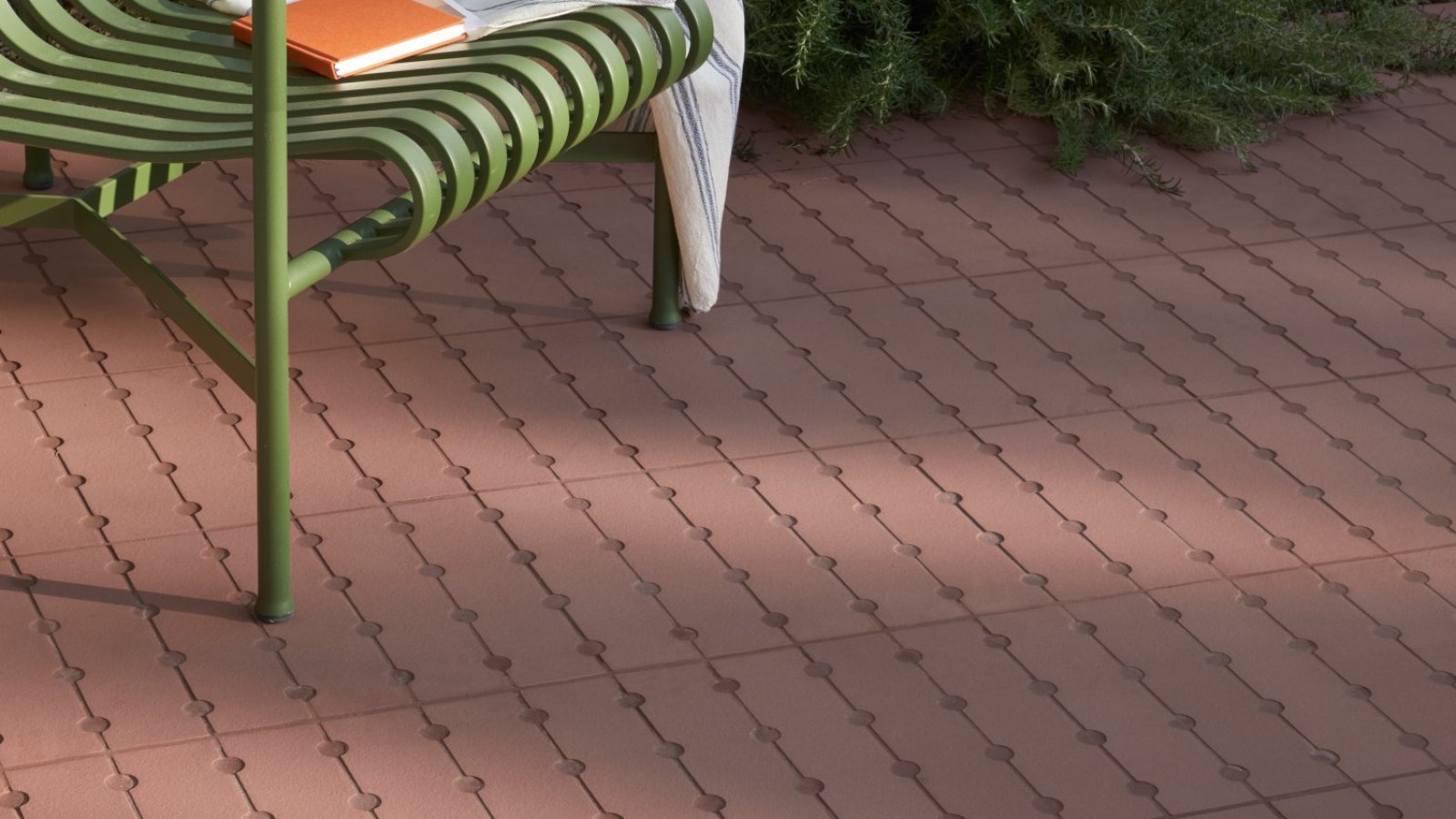 Yta i gres Osso & Bottone från Mutina