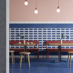 Glaserad granitkeramik från Mutina med mönstret Double Blue i 20,5×20,5 cm