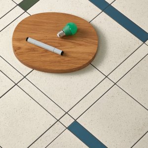 Time-stav 3,9x20,5 cm i granitkeramik från Mutina