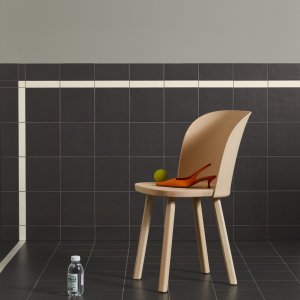 Granitkeramik Time i färgen Atlas Brown med texturen Smooth