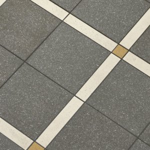 Granitkeramik Time i färgen Dover White med texturen Rough