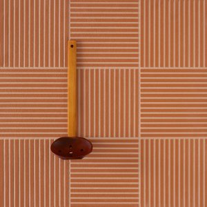 Reception med keramisk Fringe-matta