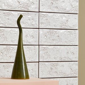 Chamotte-modulen Linea från Mutina i detalj