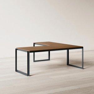 Kvadratiskt mötesbord från Archiutti i Tortona-ek med top access