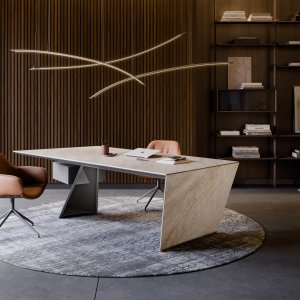 Designskrivbord Nasdaq från Cattelan Italia med diagonalt stålben