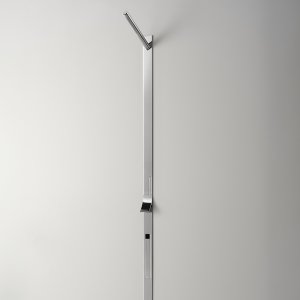 Cut Plus väggblandare från Cea Design över tvättstället