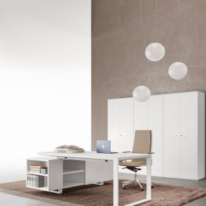 Modernt skrivbord Planeta från DVO Office