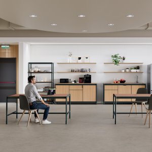 Verde Giada-aluminium på en Fluido kitchenette från Martex