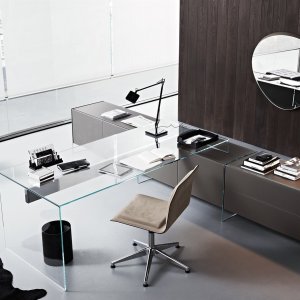 Designskrivbord Air Desk från Gallotti & Radice i transparent kristall