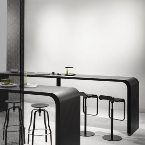 Formen s_shape hos Brunch by Lapalma