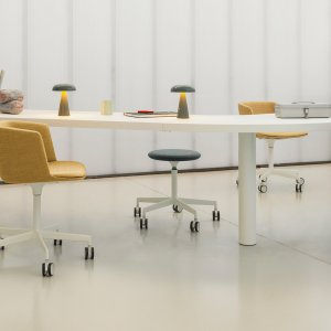 Medversion av Cut i satinerad krom