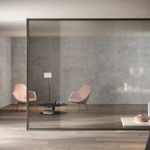 Rumsavdelare Simple Bold från Luconi i dubbelglas