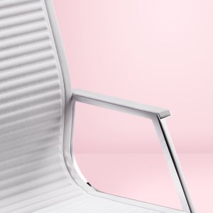 Konferensbord omgivet av direktörsstolar Nulite