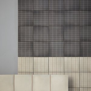 Ton i ton laeggning av Aurore Light Blue enfaergad och Grid L