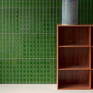 Punto Up Glossy Blanc, vit blank list med upphöjd punkt