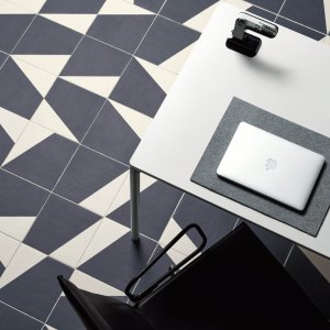 Grafiska Puzzle mönster av Barber och Osgerby