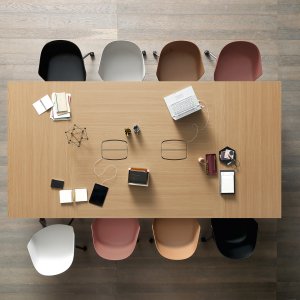 Social table Pigreco med pallar och fotstöd