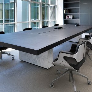 Uttagssats med svart kåpa i sidoskåpet på Asymmetrical