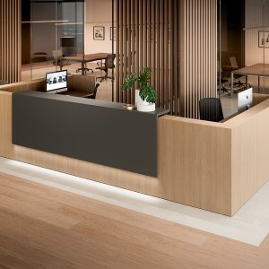 Receptionsdisk Z2 från Quadrifoglio i ljus träfinish