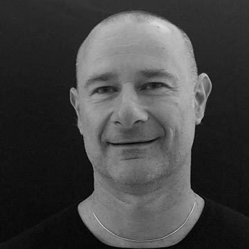 Marco Olivieri, grundare och verkställande i La Mercanti, italienska kontorsmöbler